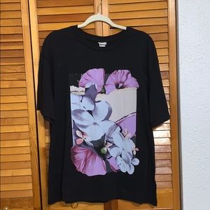 H&M Black Graphic Tee